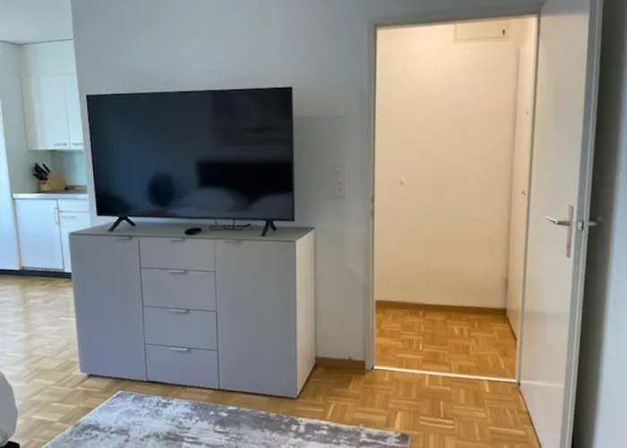 Practical And Cozy - Art 6 زيورخ